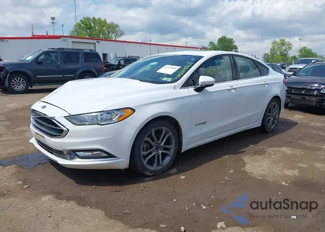 2017 Ford Fusion Hybrid Se z USA, uszkodzony, nr VIN 3FA6P0LU0HR217389